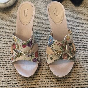 Gucci Women's Floral Mules - Multicolor